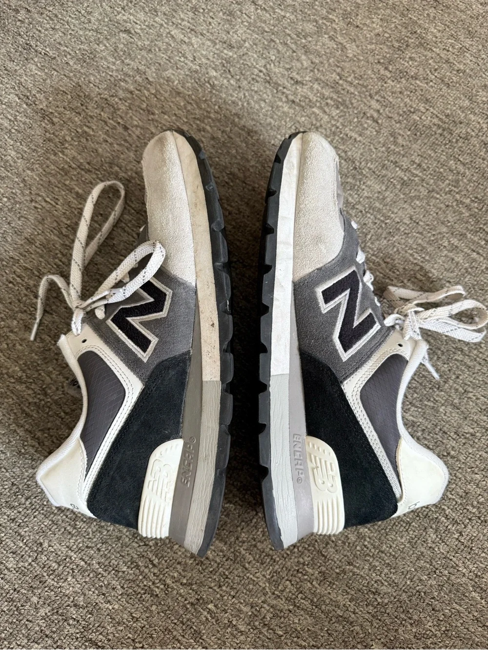 New Balance Tennis Shoes
